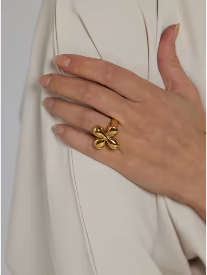 Statement-Ring