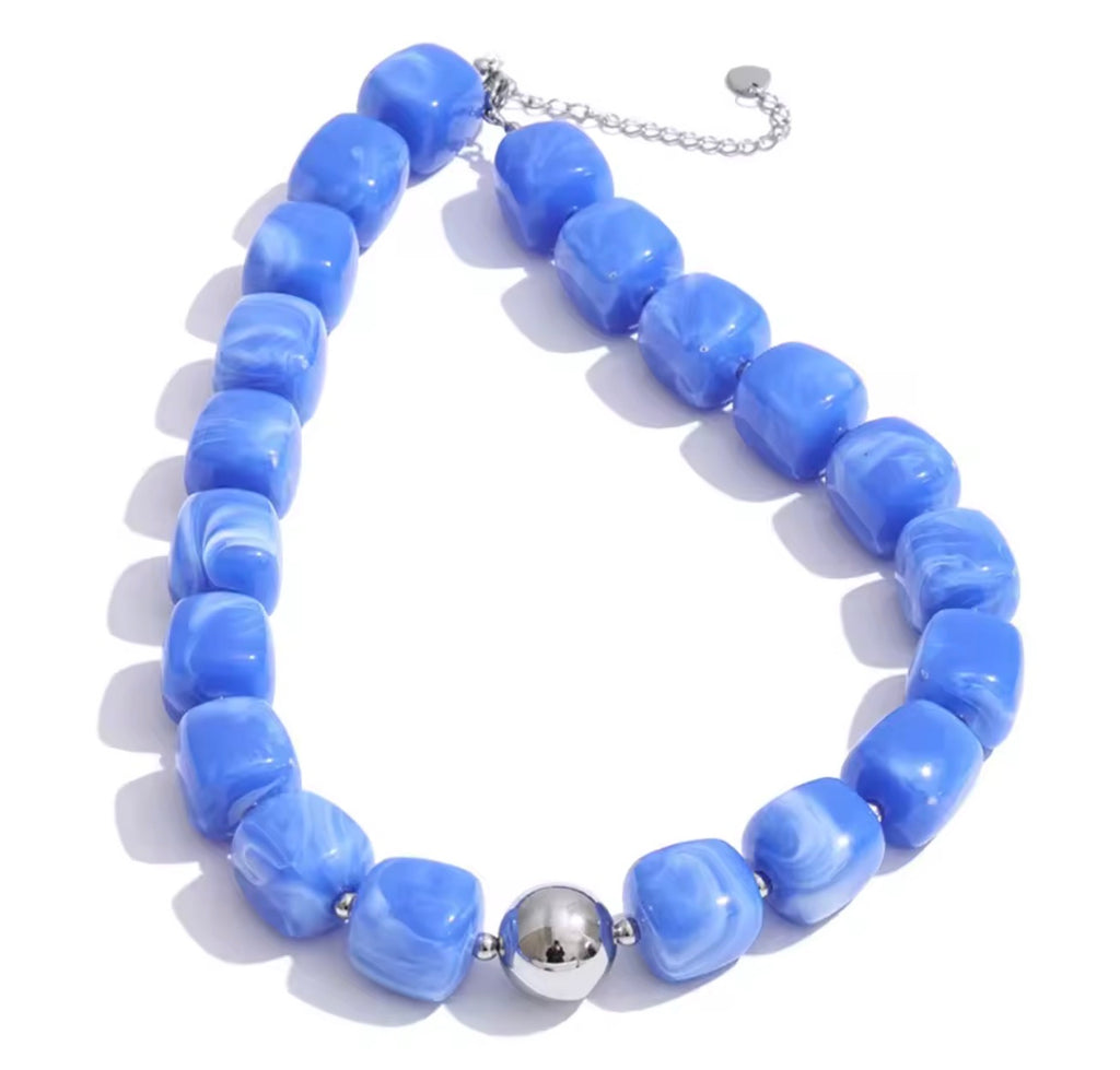 Necklace With Sliver