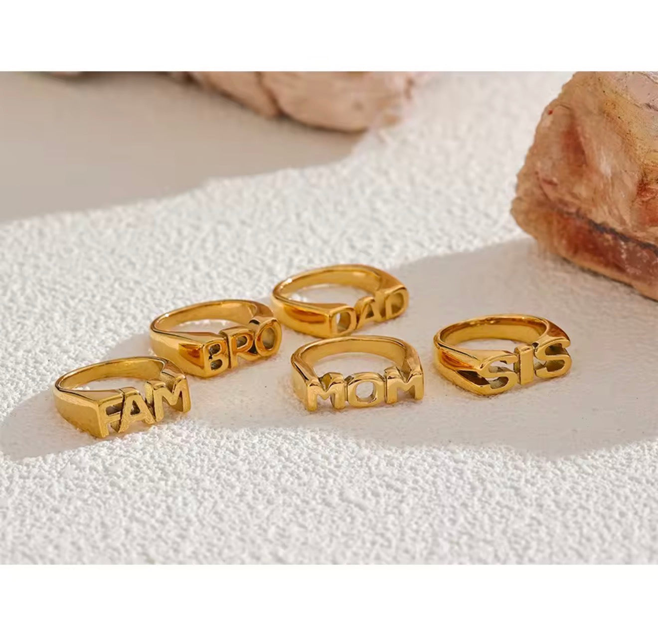 009 Letter Ring