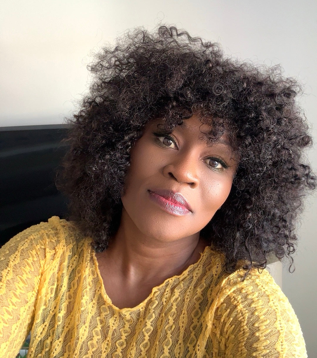 Leah Unit – Sleek Natural Color Bob Wig