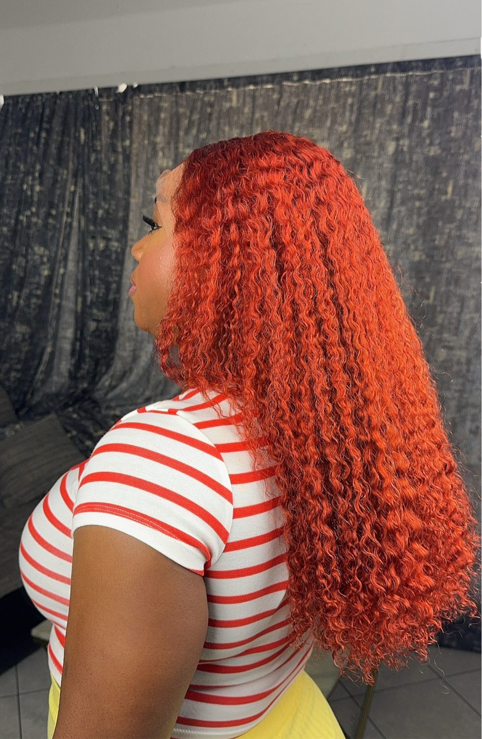 Adrianna Unit - Vibrant Waves, Ready to Impress