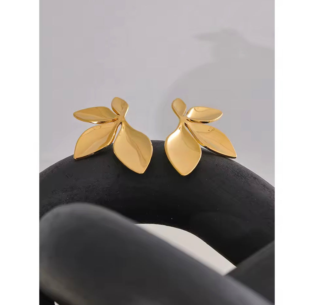 Blätter Blume Ohrstecker