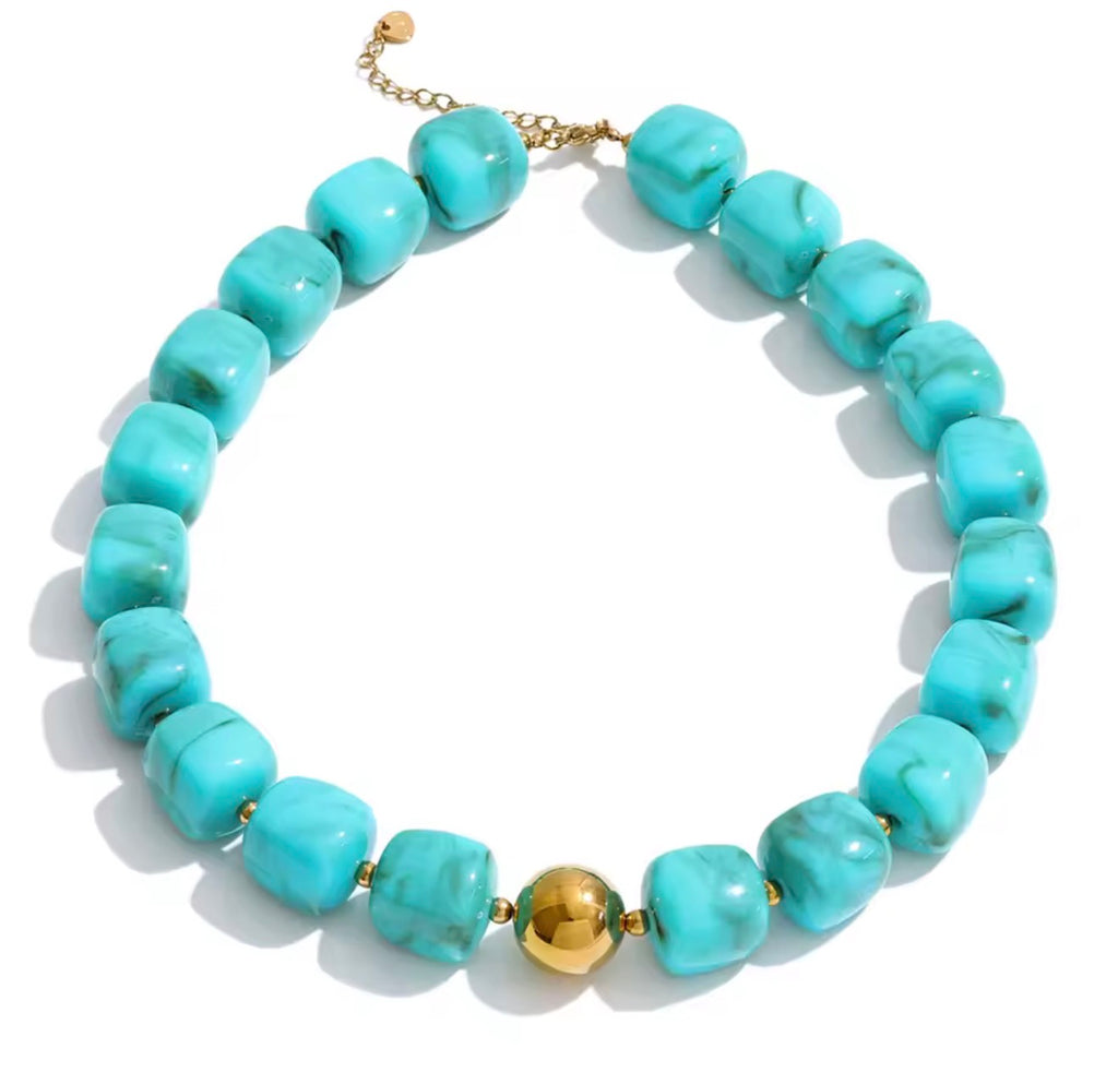 Necklace with Gold