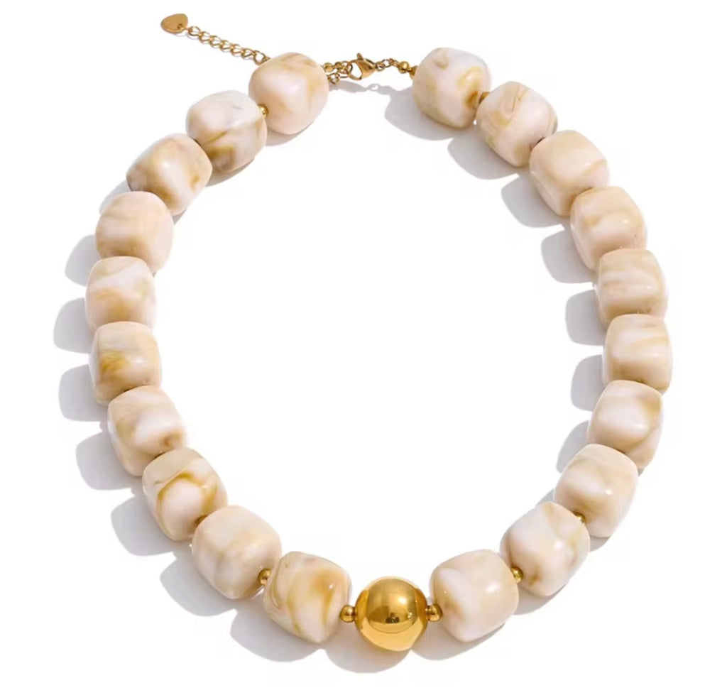 Necklace with Gold