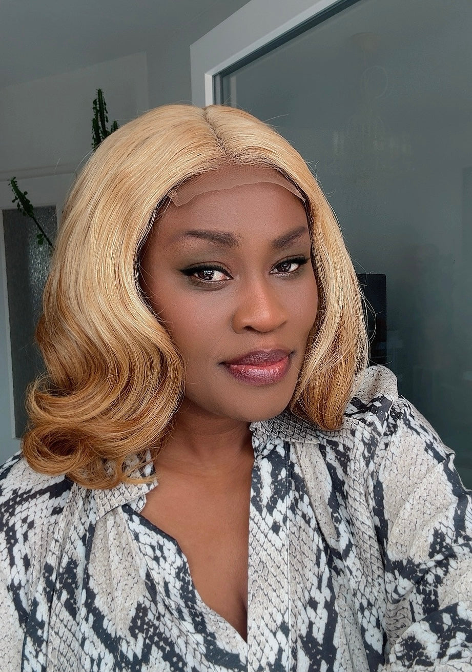 Emma Unit – Effortless Beauty, Even on Errand Days