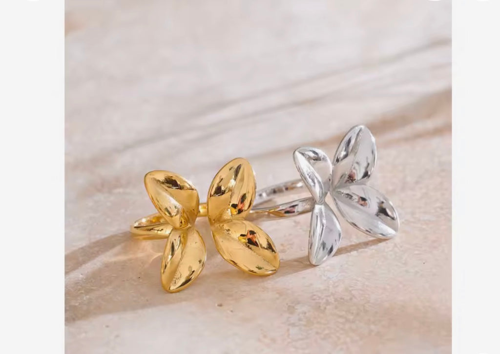 Blumenmuster Ring