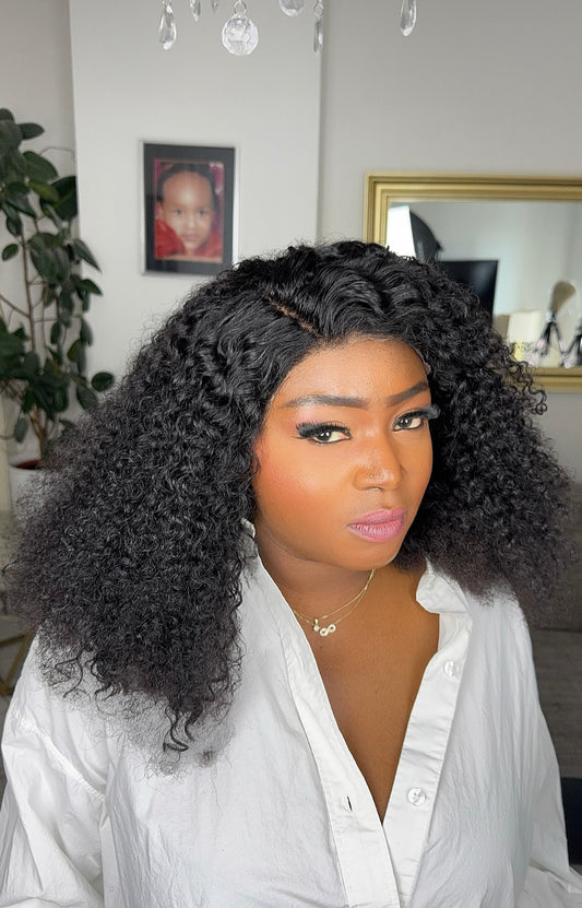 Anya Unit – The Soft Wave That Speaks Elegance Without Words